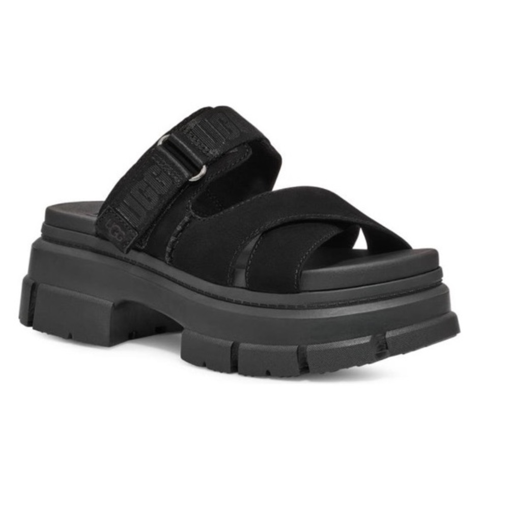 UGG Ashton Lug Sandal